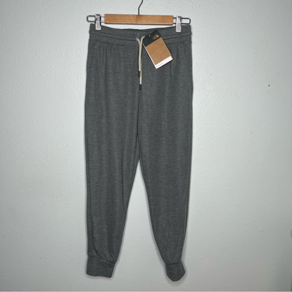 NWT North Face Women's Knit Jogger - Small